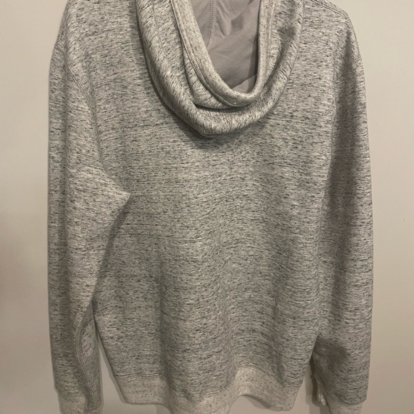 Abercrombie & Fitch Gray Hoodie Large - Picture 2 of 3
